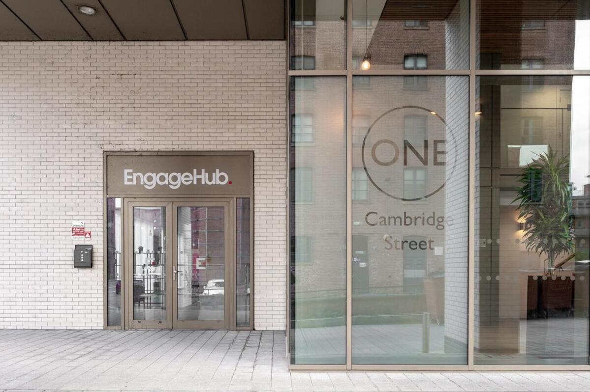 One Cambridge Residence By Coqoon Manchester Exteriör bild