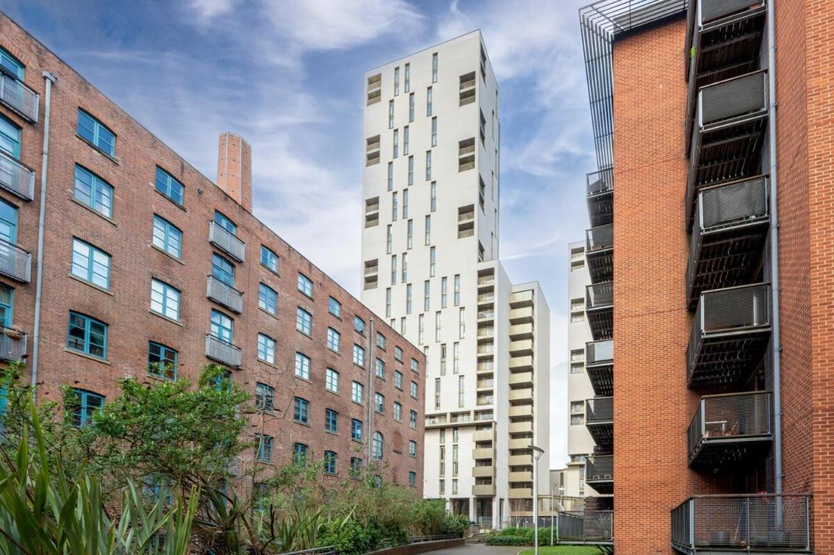 One Cambridge Residence By Coqoon Manchester Exteriör bild